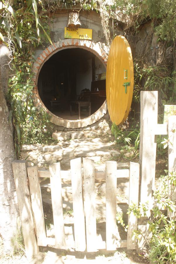Hotel The Hobbit La Comarca Nueva San Salvador Exterior foto