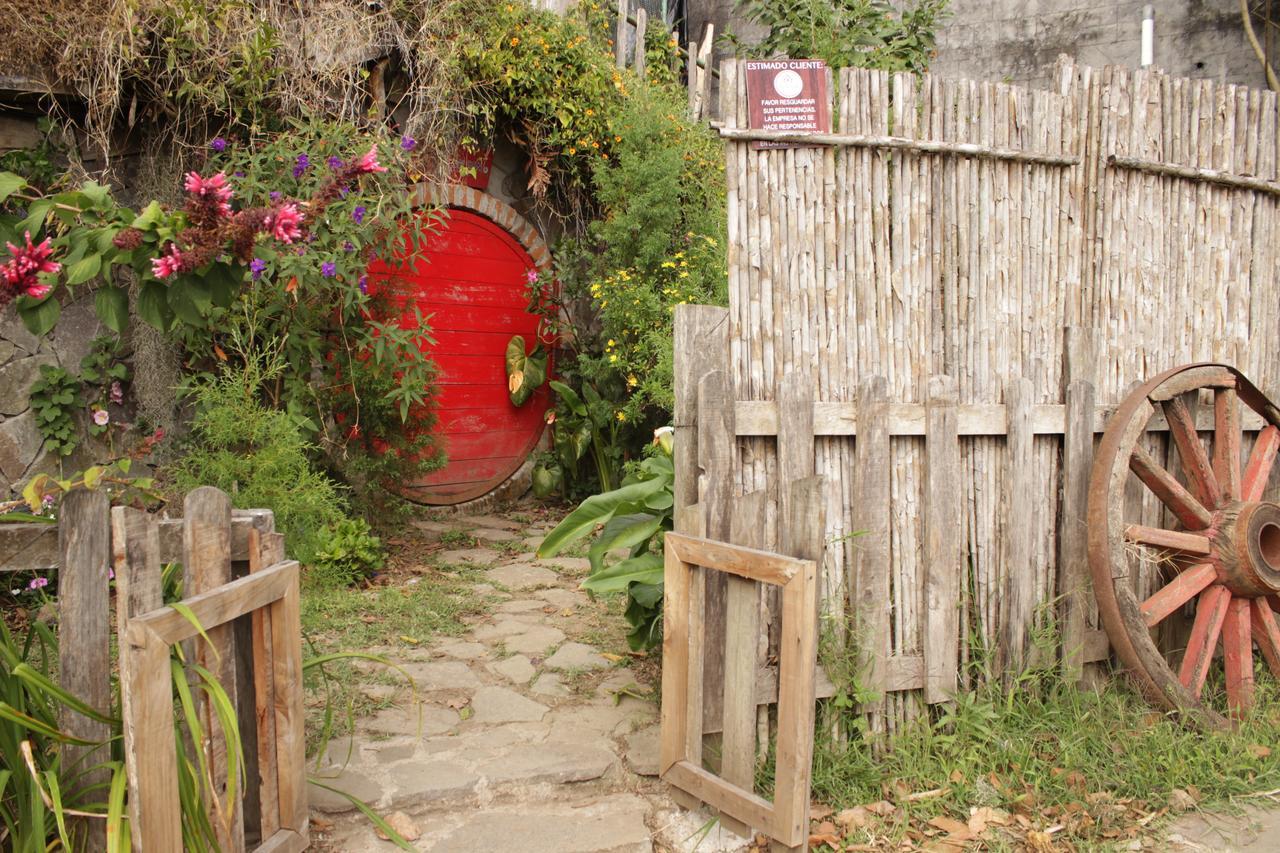 Hotel The Hobbit La Comarca Nueva San Salvador Exterior foto