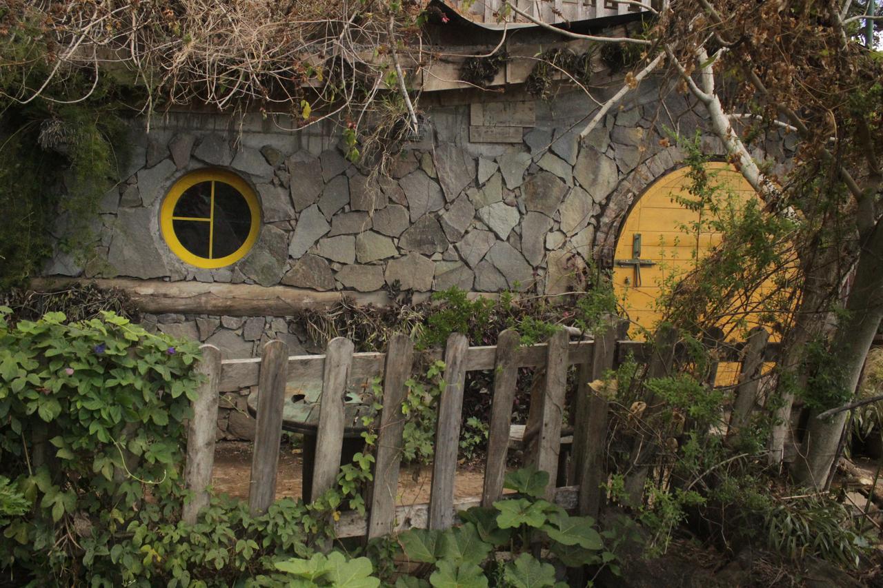 Hotel The Hobbit La Comarca Nueva San Salvador Exterior foto